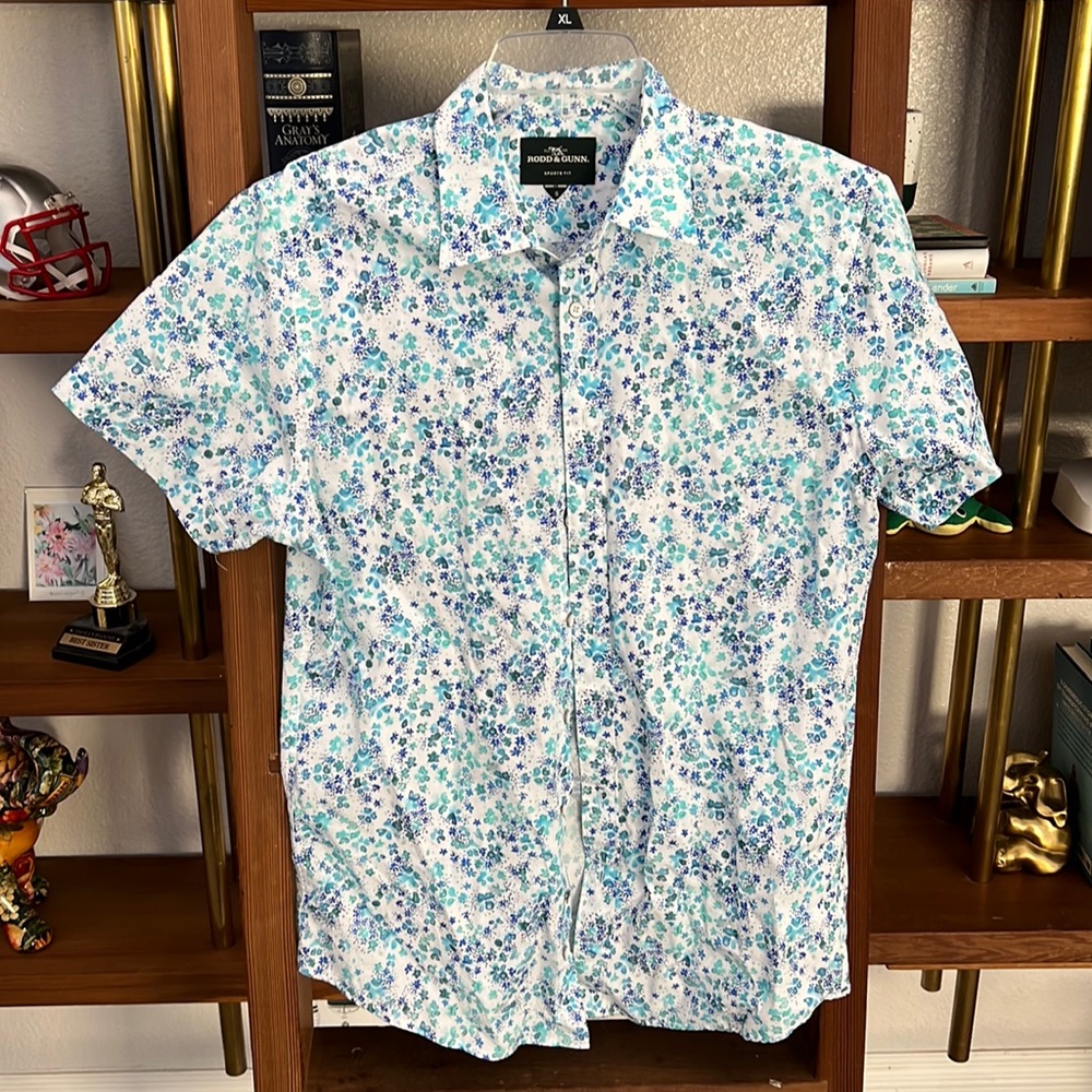 Floral Sport Fit Tee